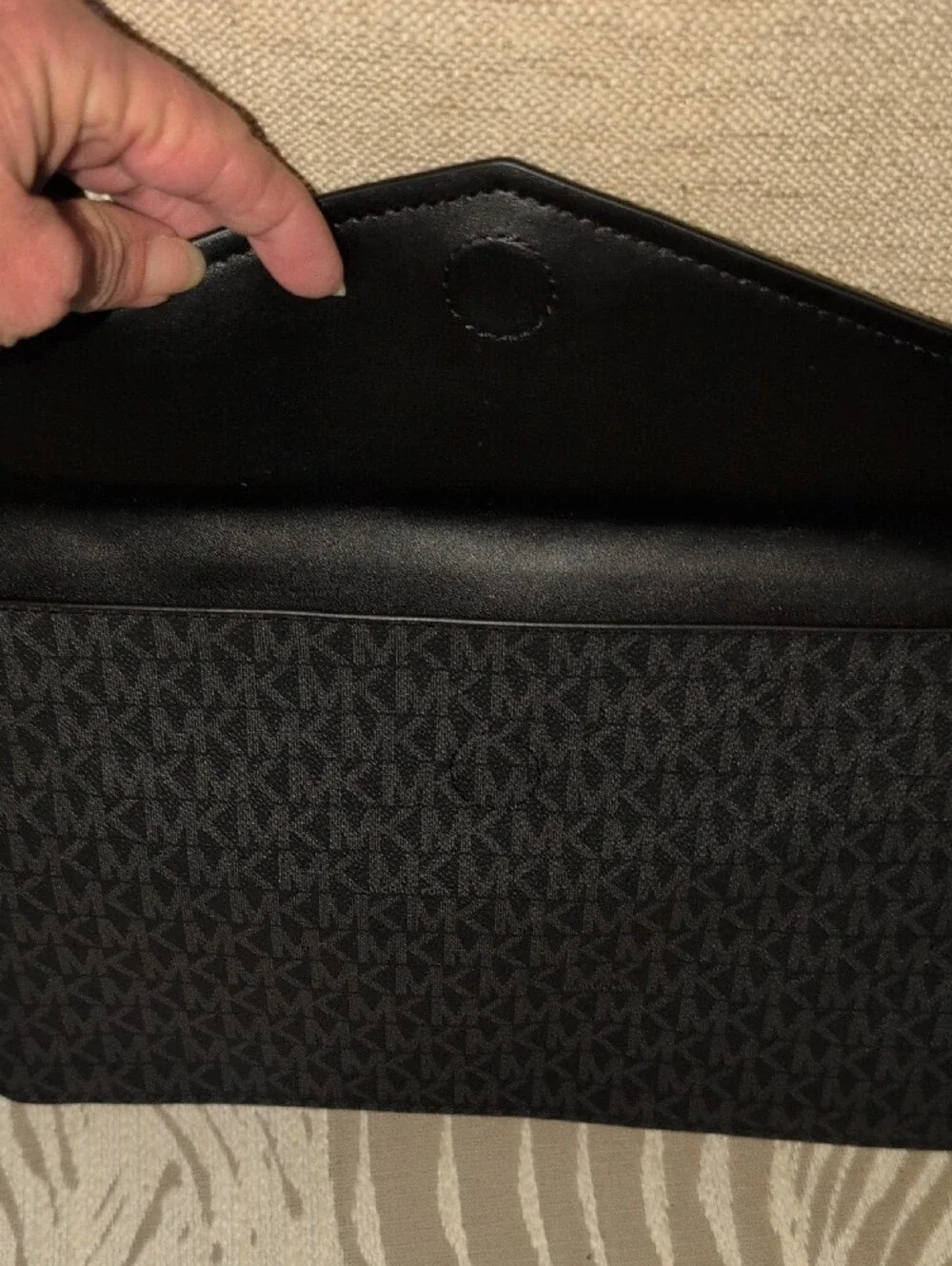 Michael Kors Black Signature MK Envelope Wristlet Clutch